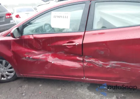 2013 Hyundai Elantra Gls z USA, uszkodzony, nr VIN 5NPDH4AE0DH228133